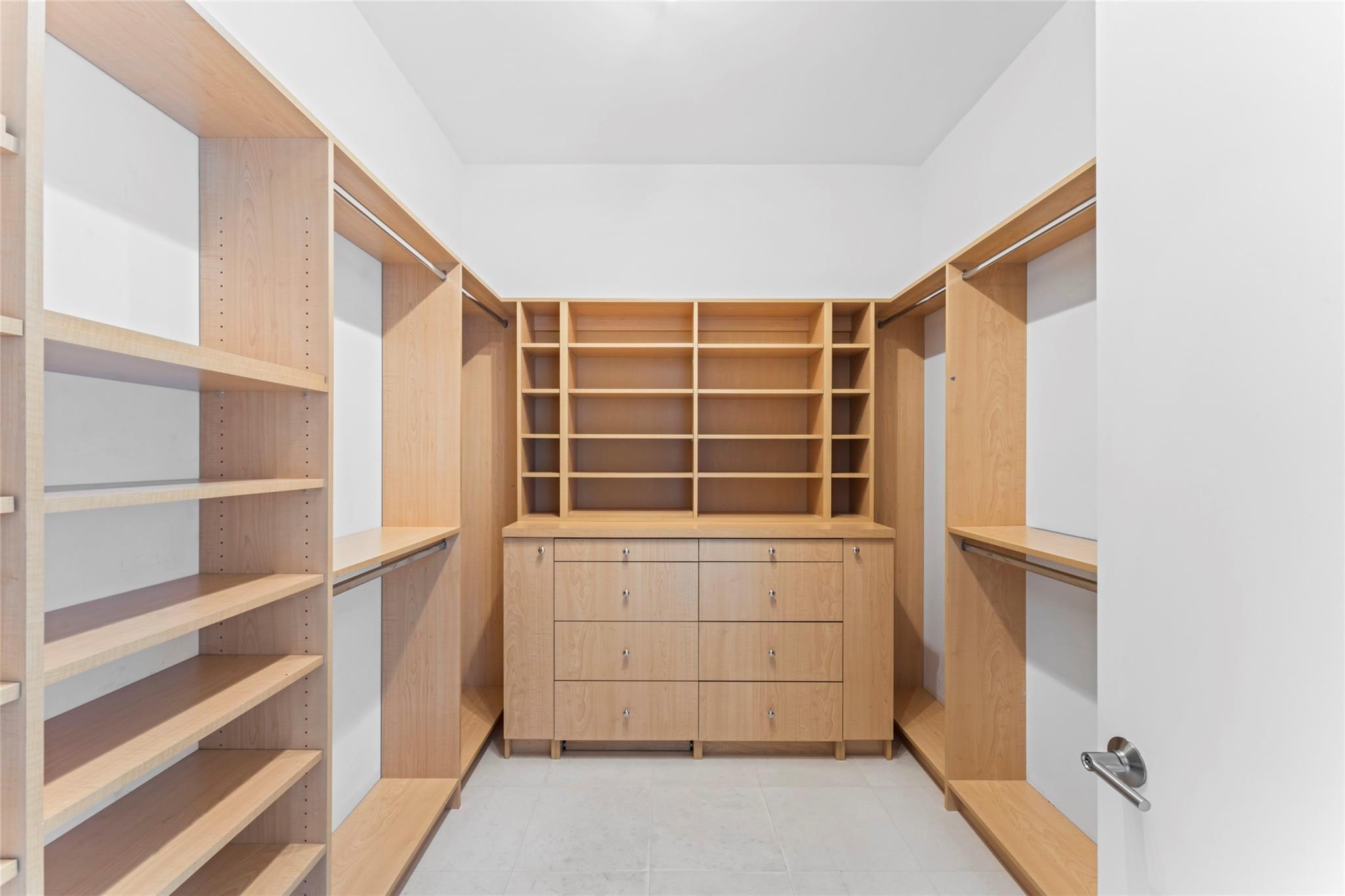 5959 Collins Ave #1203 Miami Beach, FL 33140