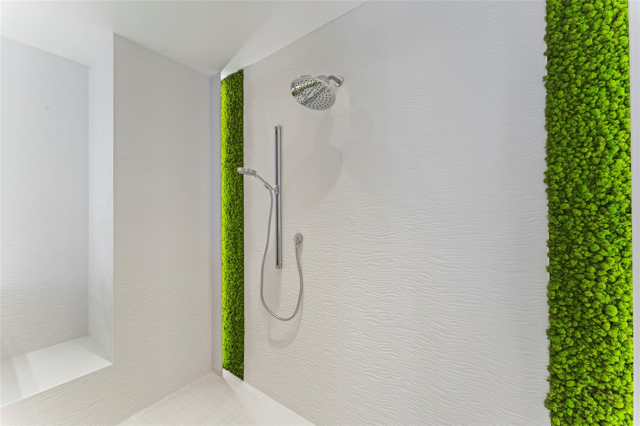 5959 Collins Ave #1203 Miami Beach, FL 33140