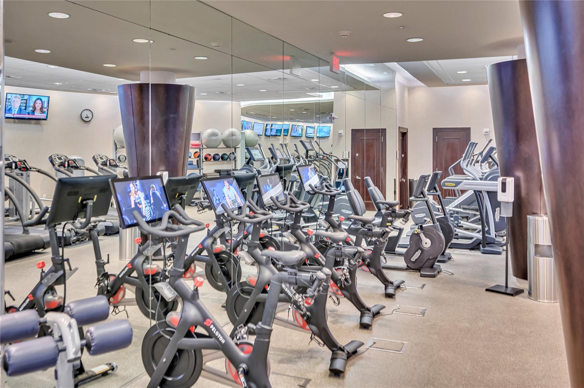 5959 Collins Ave #1203 Miami Beach, FL 33140