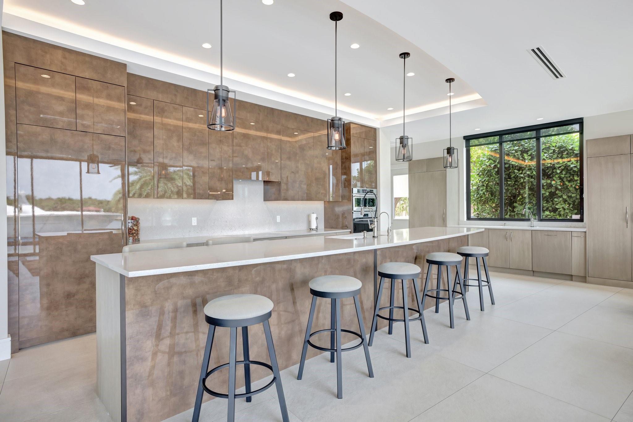 1336 Seminole Dr Fort Lauderdale, FL 33304