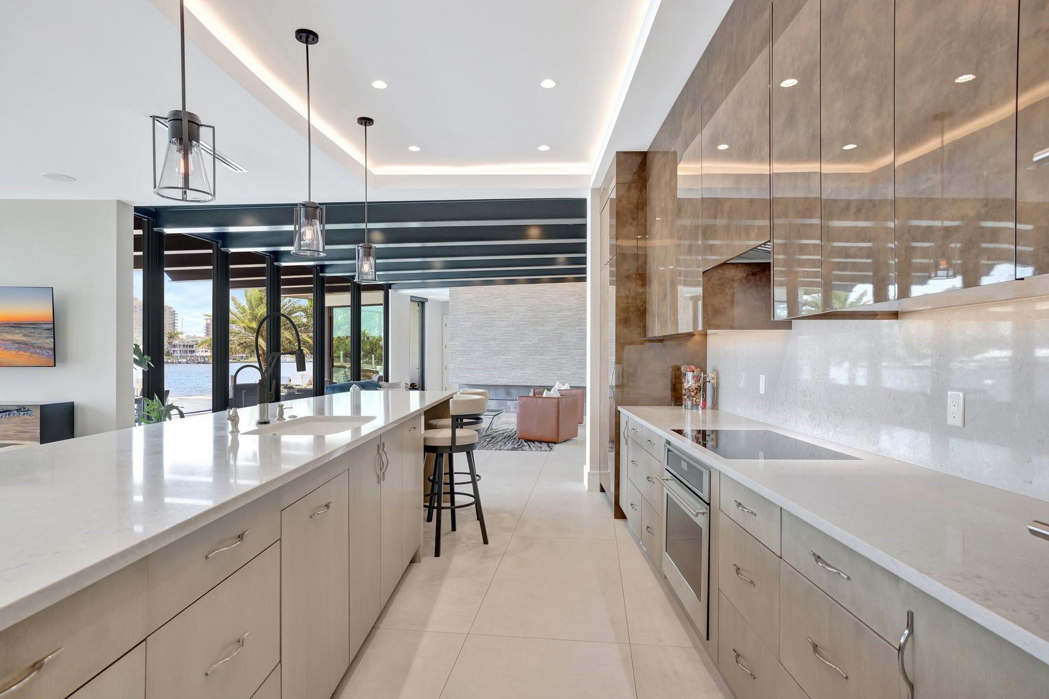 1336 Seminole Dr Fort Lauderdale, FL 33304