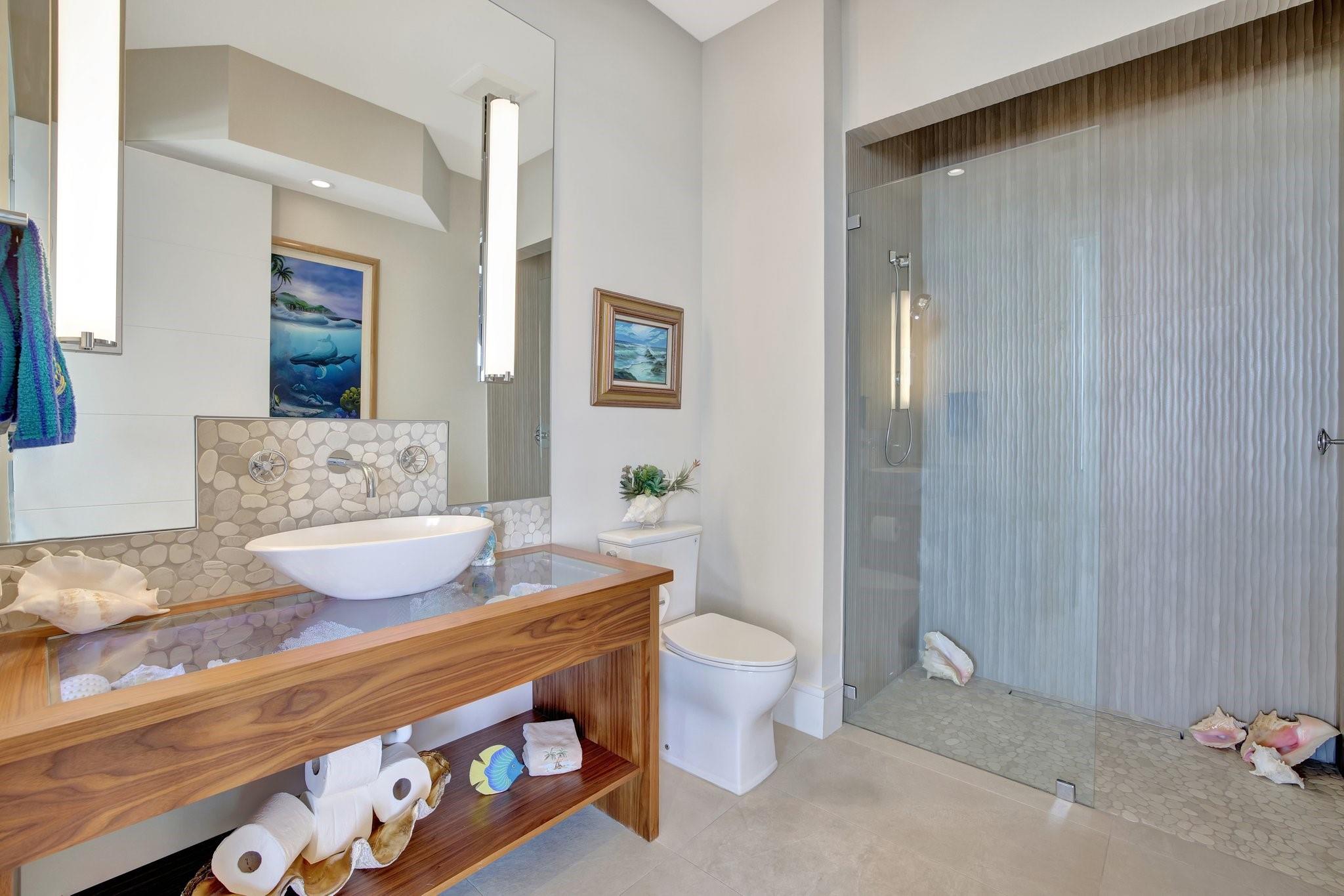 1336 Seminole Dr Fort Lauderdale, FL 33304