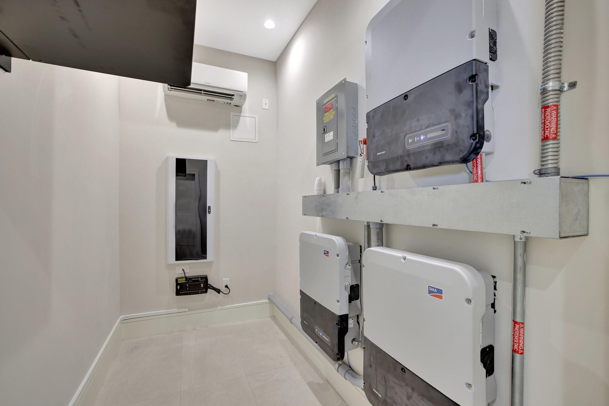 1336 Seminole Dr Fort Lauderdale, FL 33304