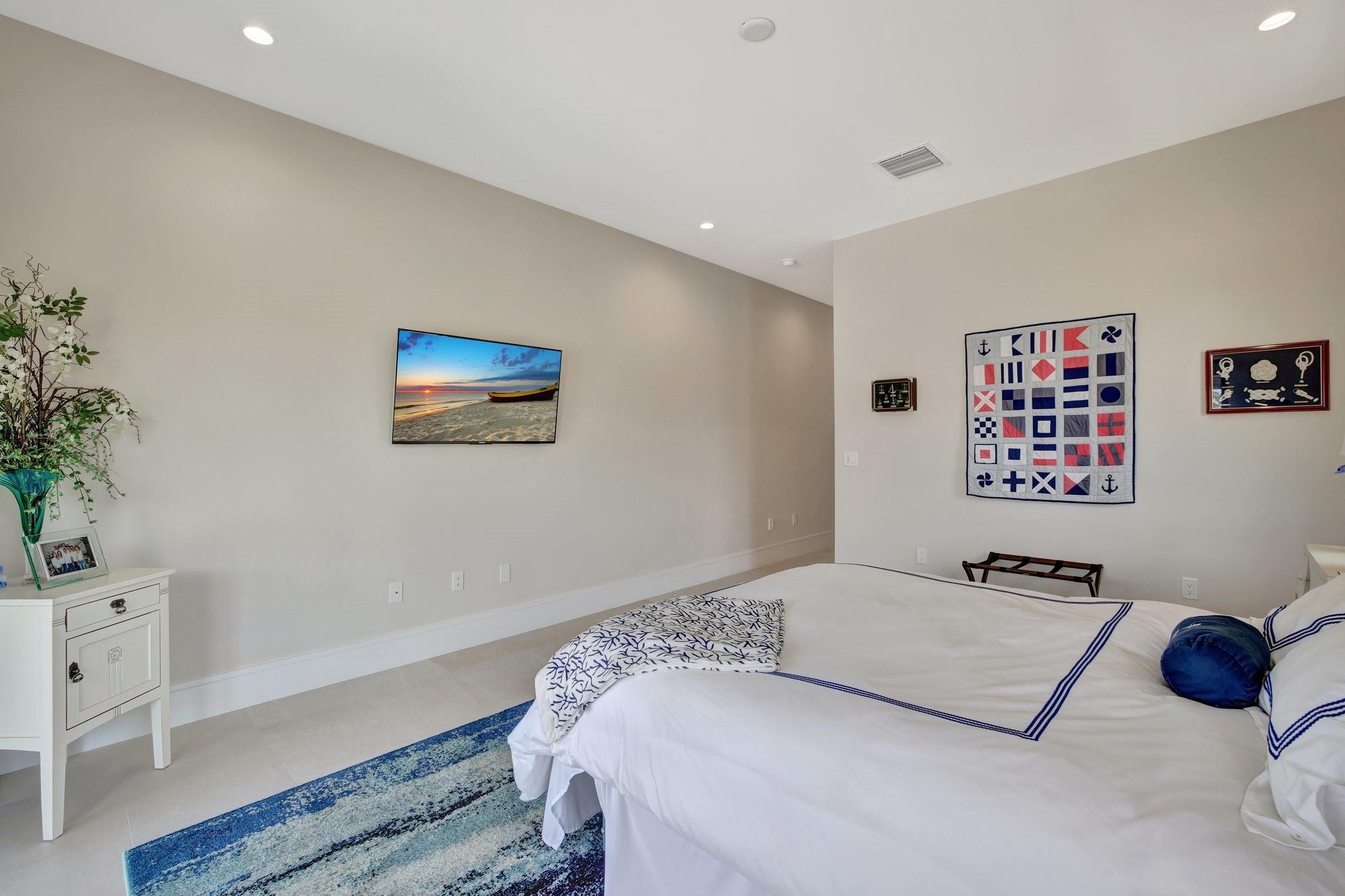 1336 Seminole Dr Fort Lauderdale, FL 33304