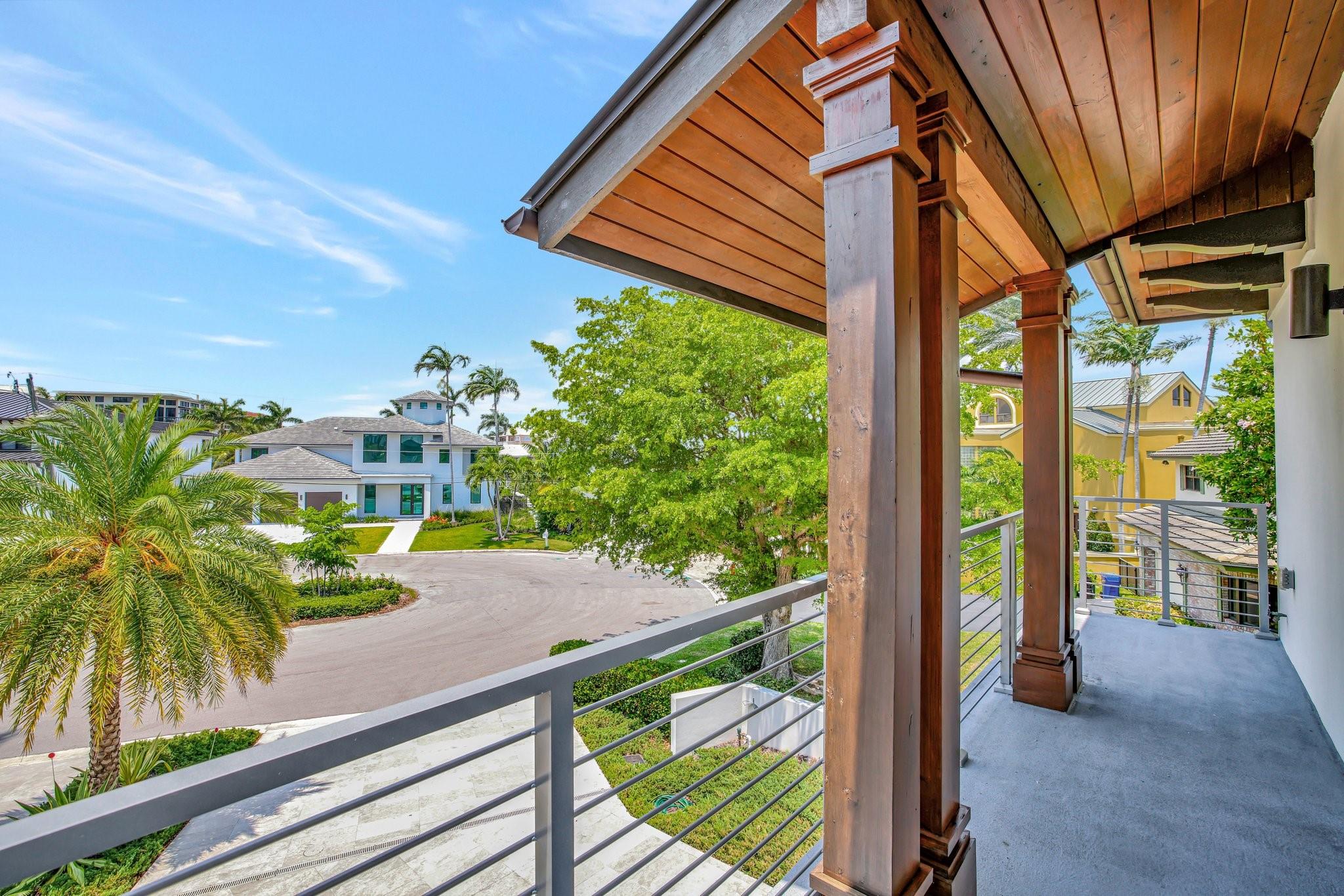 1336 Seminole Dr Fort Lauderdale, FL 33304