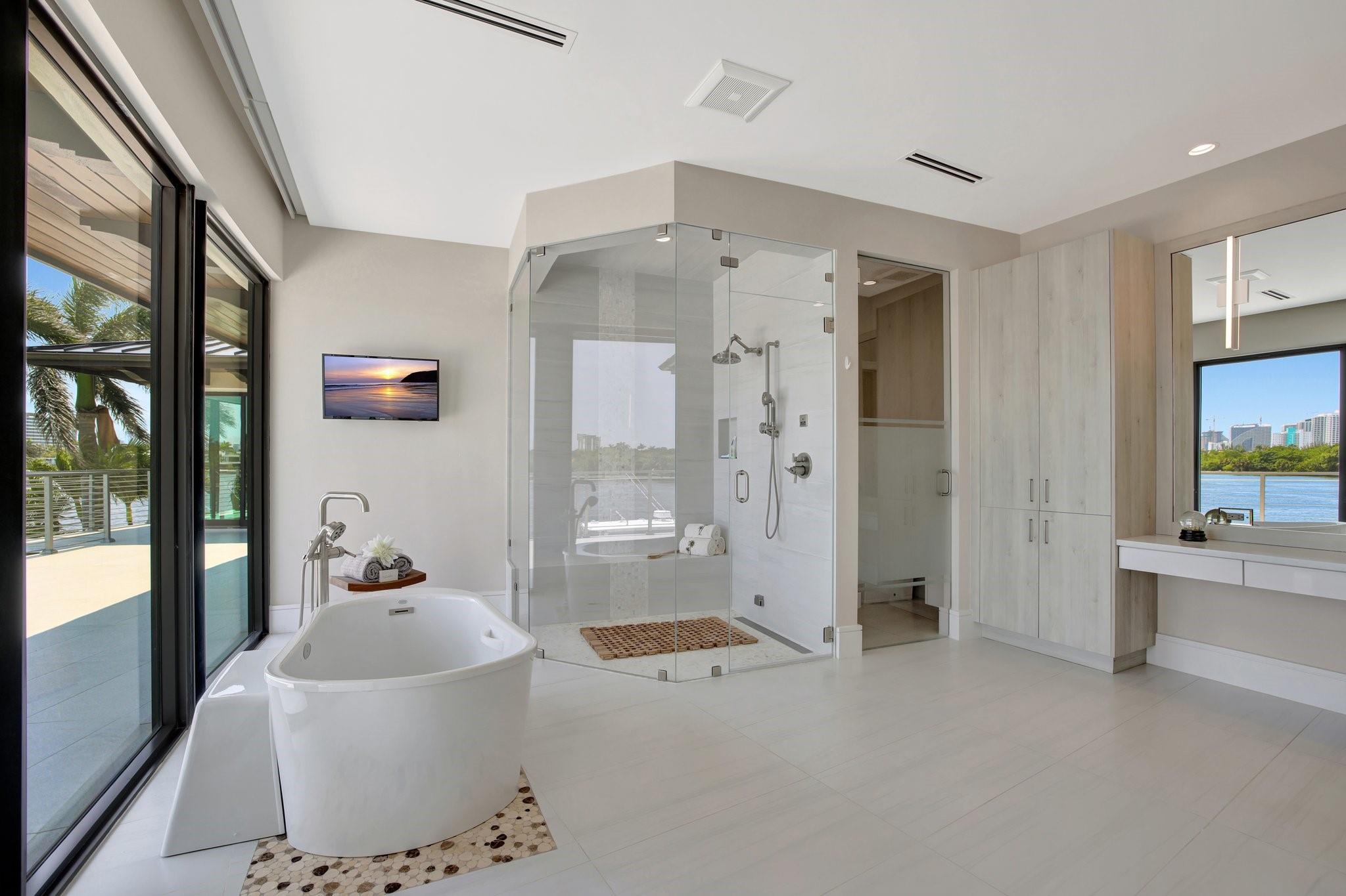 1336 Seminole Dr Fort Lauderdale, FL 33304