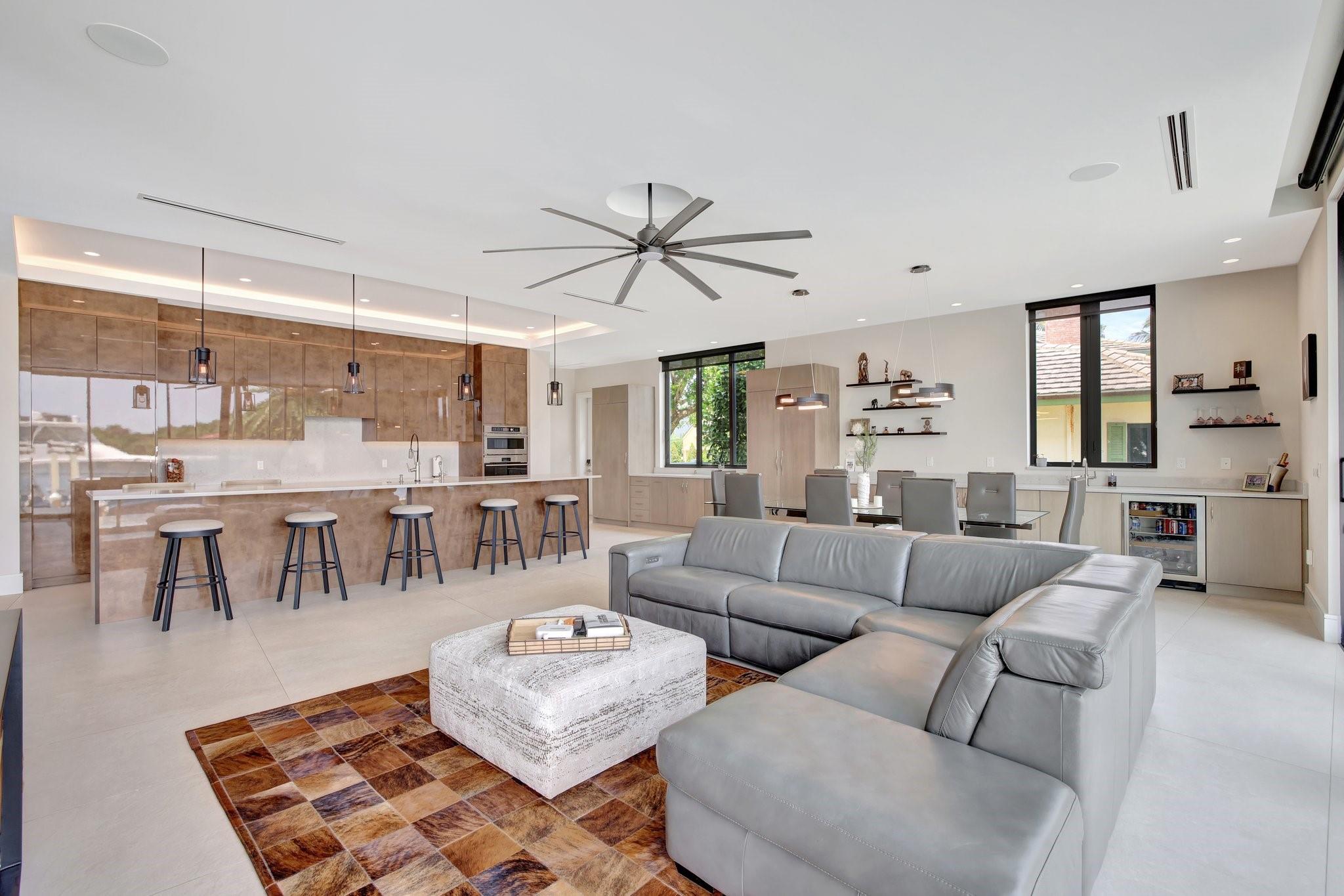 1336 Seminole Dr Fort Lauderdale, FL 33304