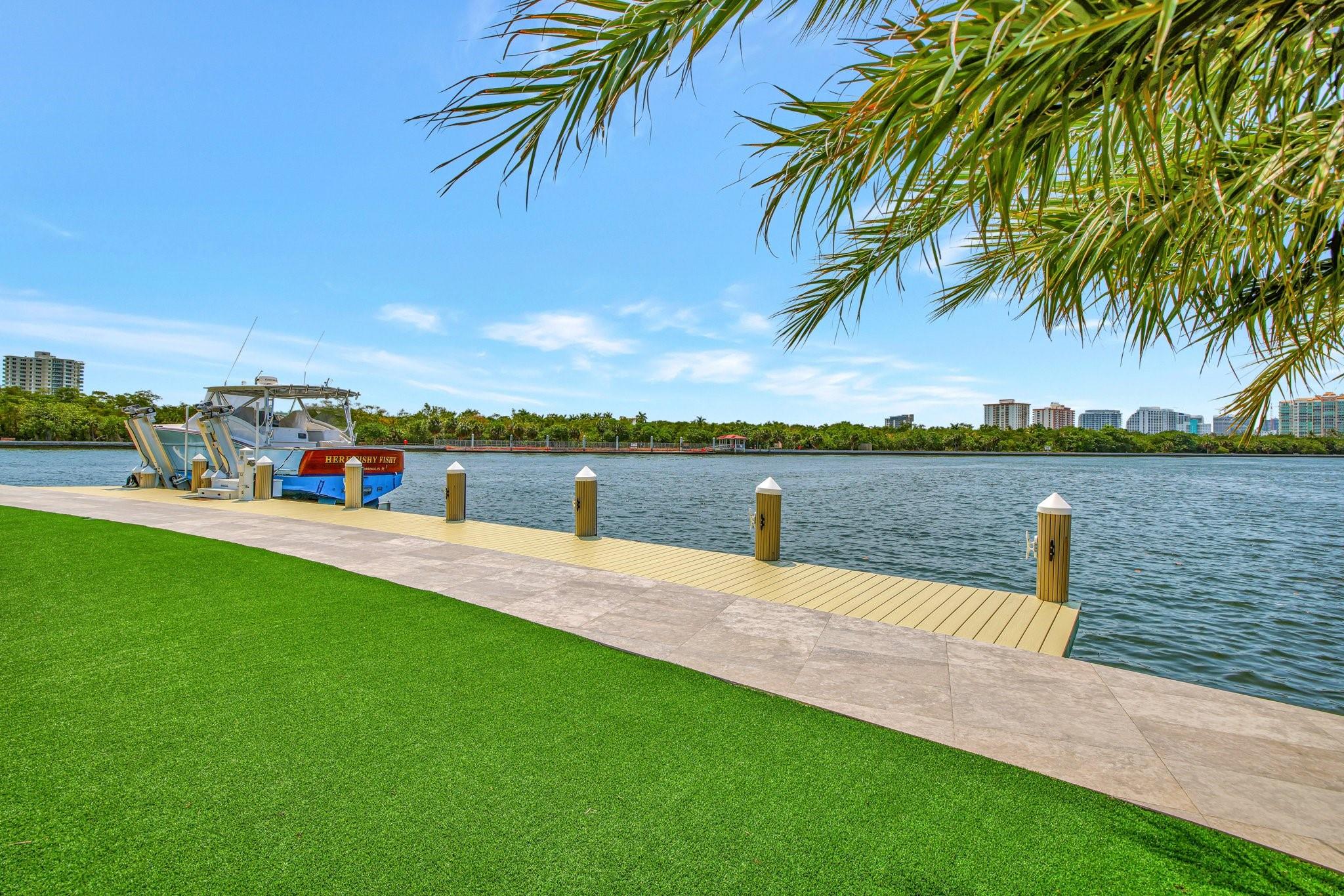 1336 Seminole Dr Fort Lauderdale, FL 33304