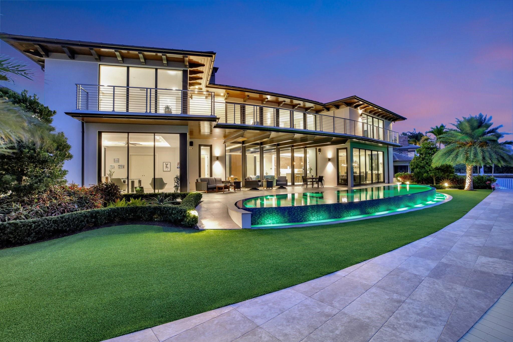 1336 Seminole Dr Fort Lauderdale, FL 33304