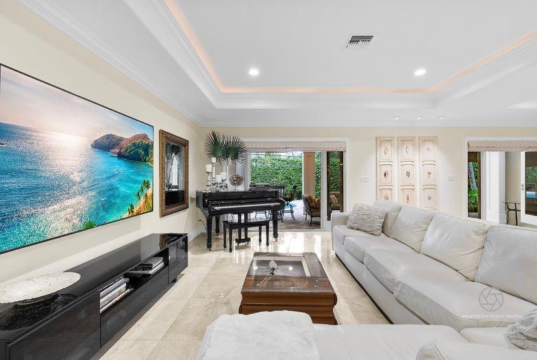 707 NE 26th Ave Fort Lauderdale, FL 33304