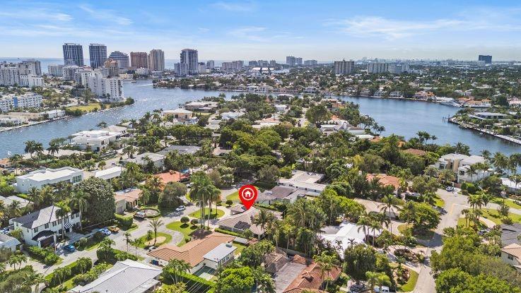 707 NE 26th Ave Fort Lauderdale, FL 33304
