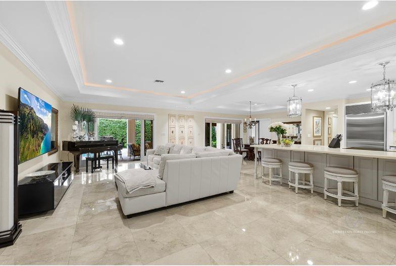 707 NE 26th Ave Fort Lauderdale, FL 33304