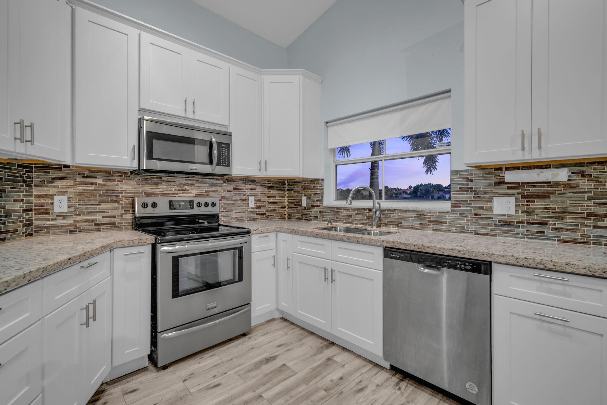 18510 NW 22nd St Pembroke Pines, FL 33029