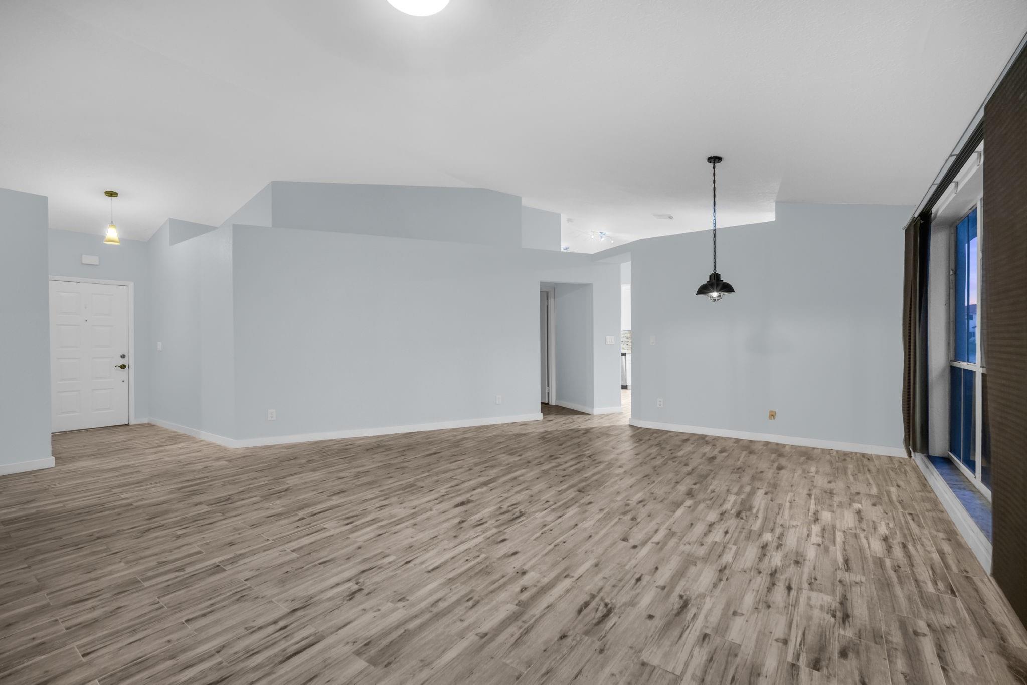 18510 NW 22nd St Pembroke Pines, FL 33029