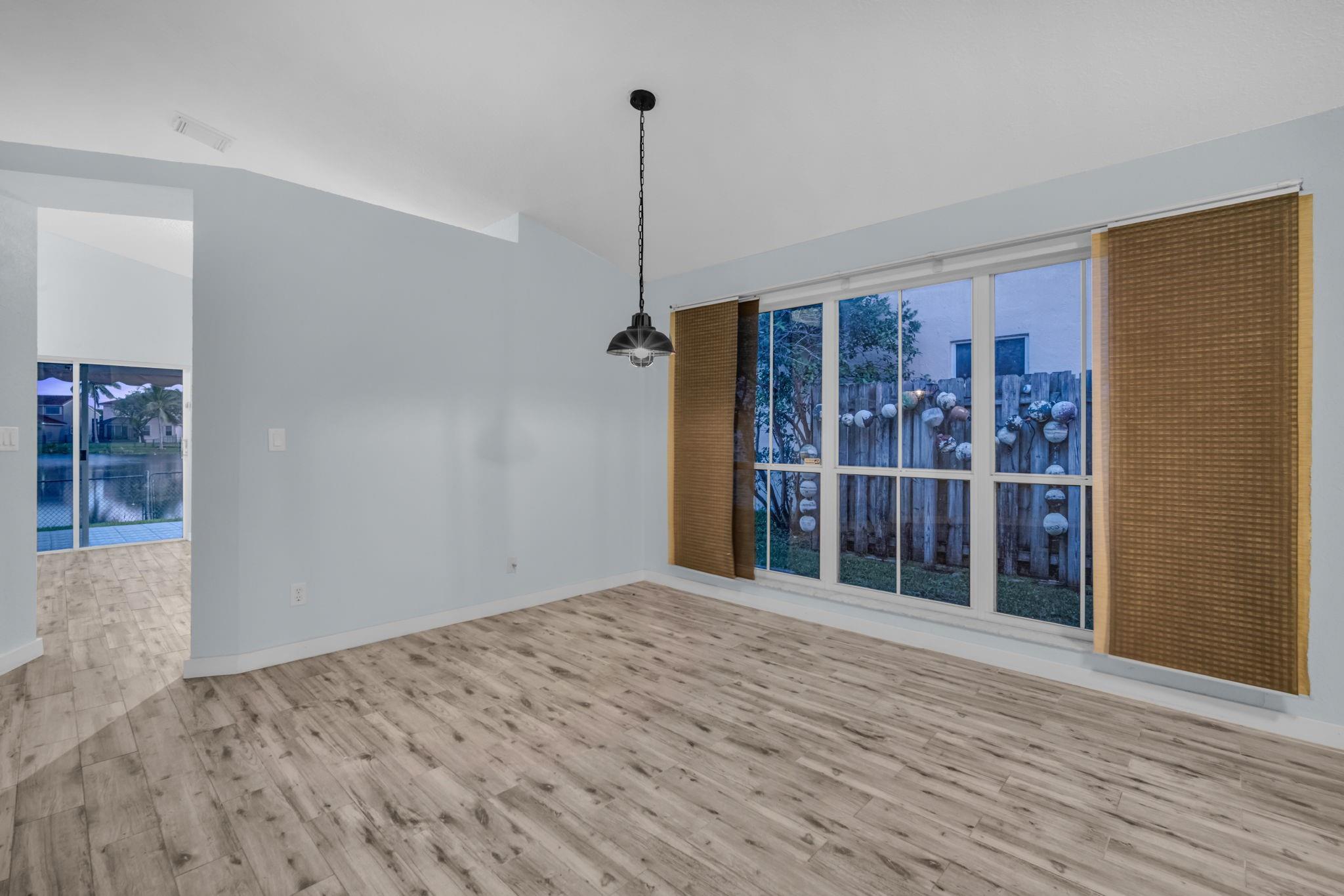 18510 NW 22nd St Pembroke Pines, FL 33029