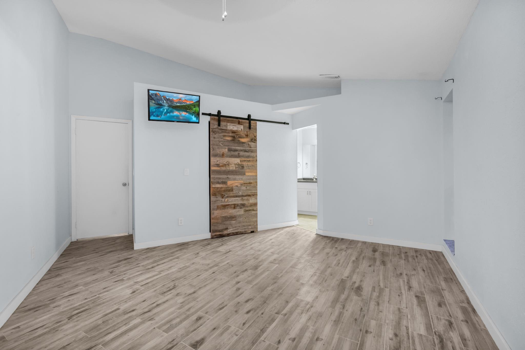 18510 NW 22nd St Pembroke Pines, FL 33029