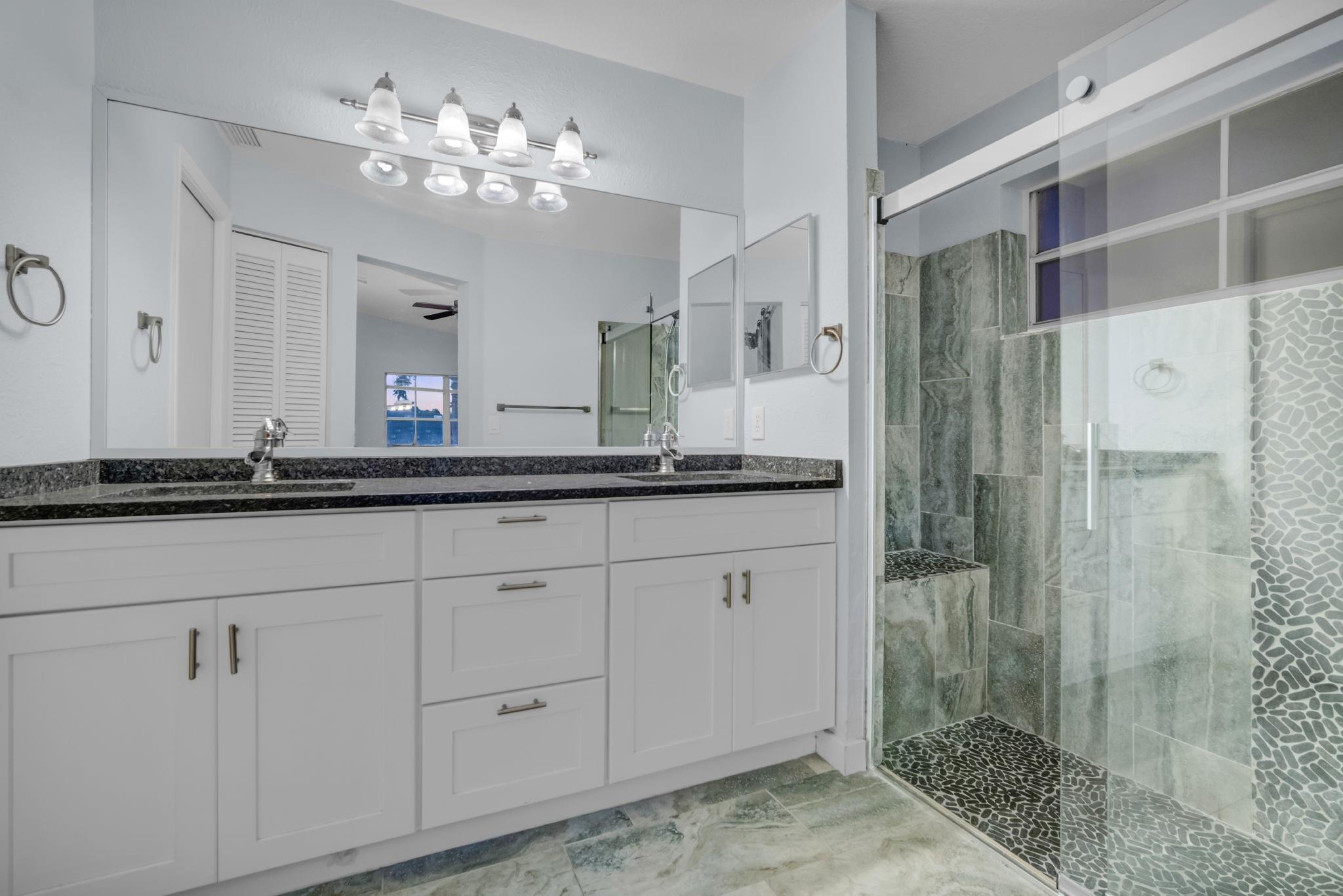 18510 NW 22nd St Pembroke Pines, FL 33029