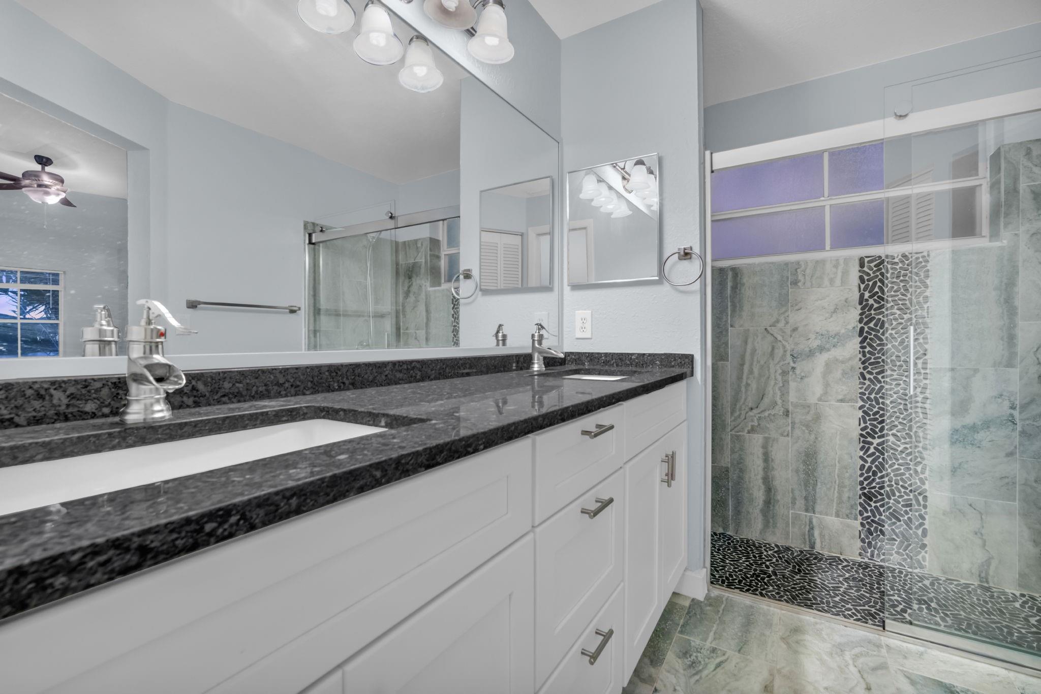 18510 NW 22nd St Pembroke Pines, FL 33029