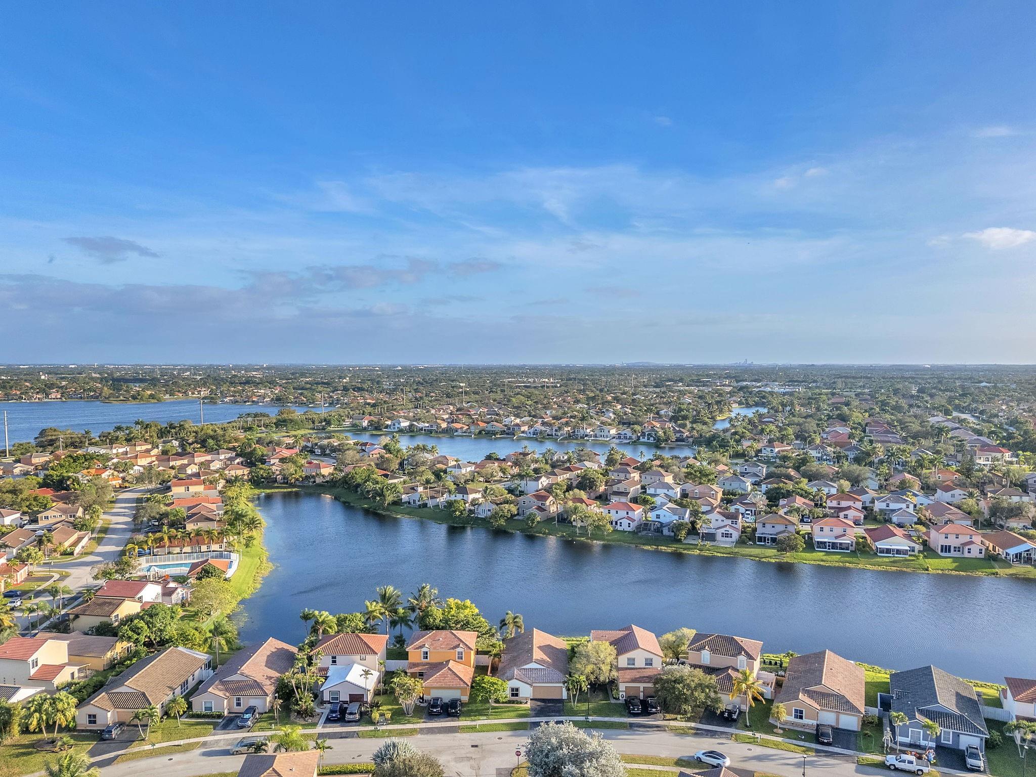 18510 NW 22nd St Pembroke Pines, FL 33029