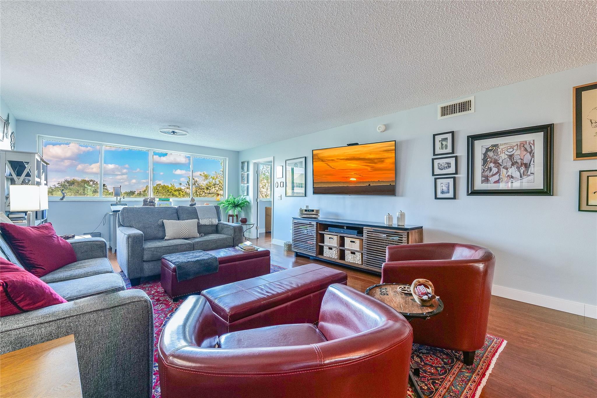 10111 NW 24th Pl #307