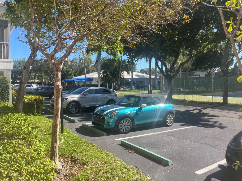 6273 Bay Clb #2 Fort Lauderdale, FL 33308