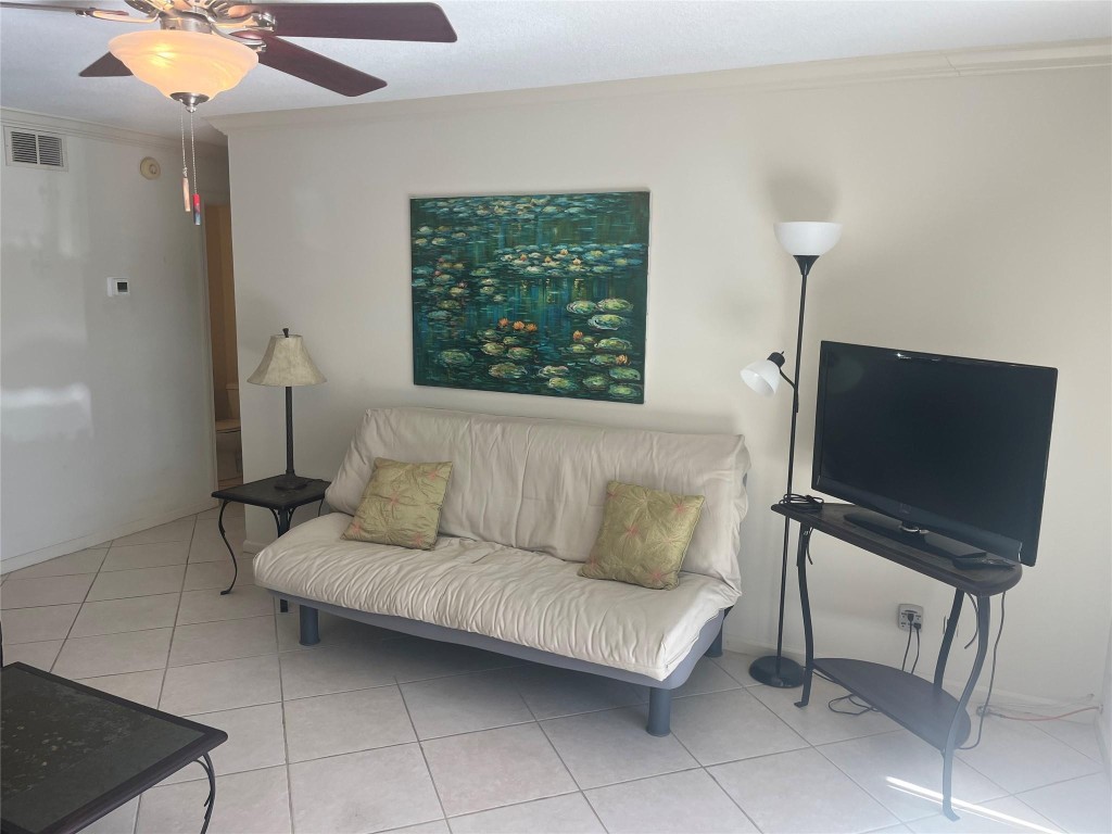 6273 Bay Clb #2 Fort Lauderdale, FL 33308