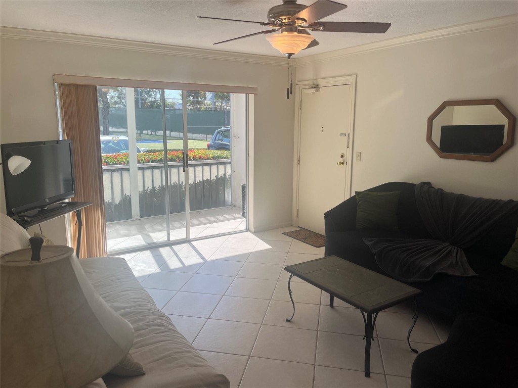 6273 Bay Clb #2 Fort Lauderdale, FL 33308