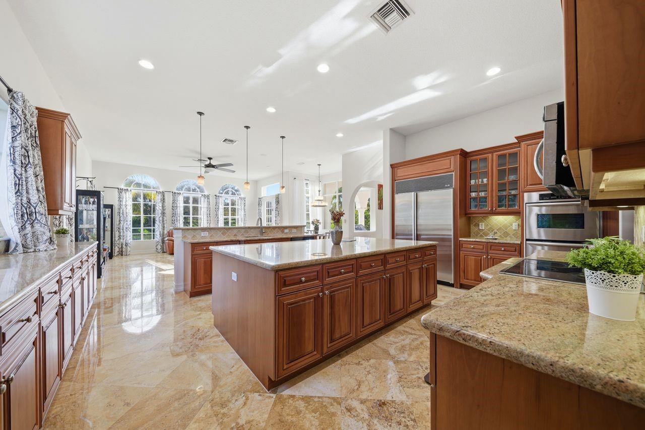 11144 NW 77th Pl Pl Parkland, FL 33076