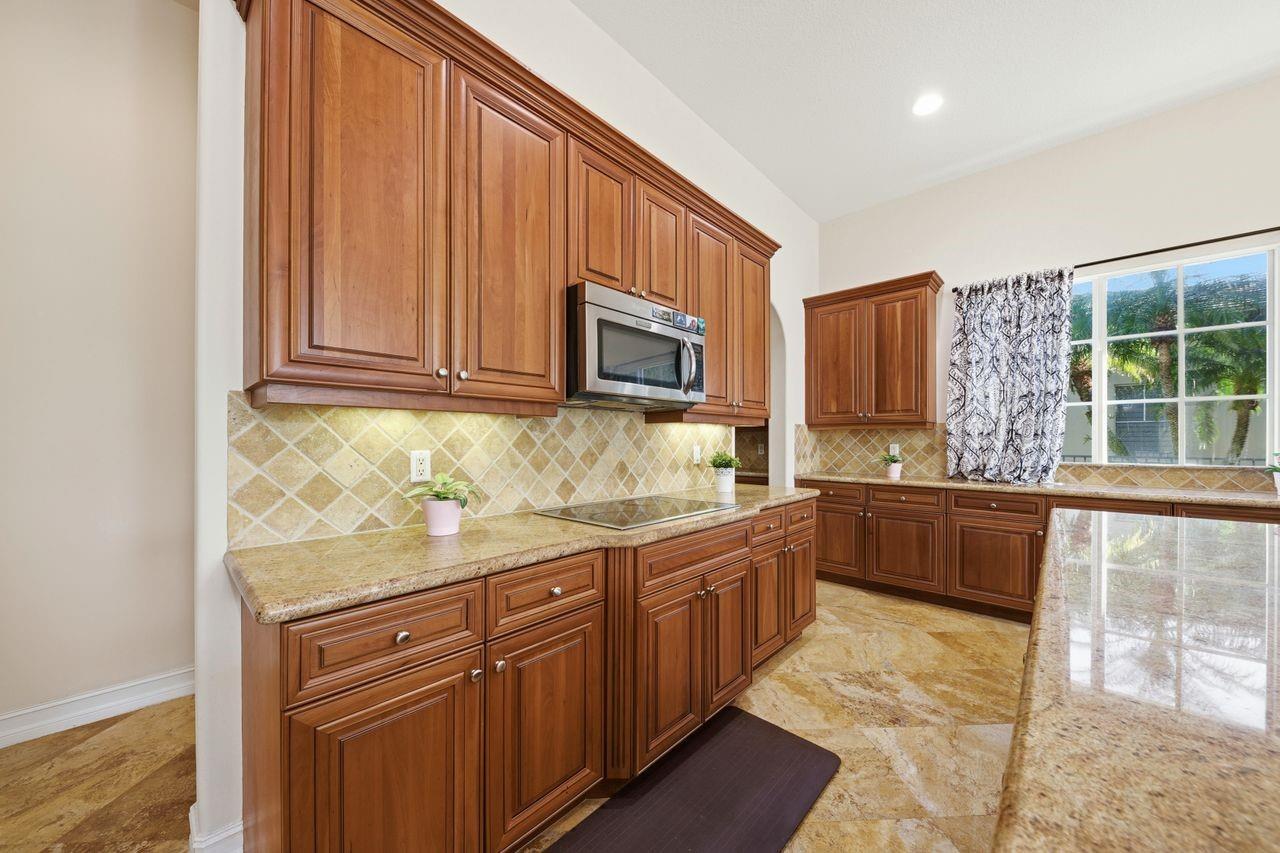 11144 NW 77th Pl Pl Parkland, FL 33076