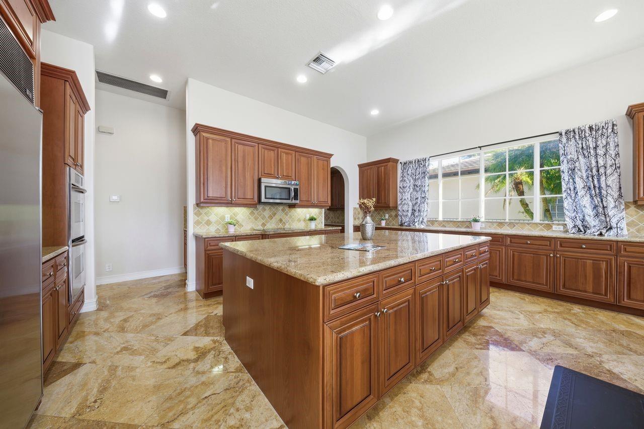 11144 NW 77th Pl Pl Parkland, FL 33076