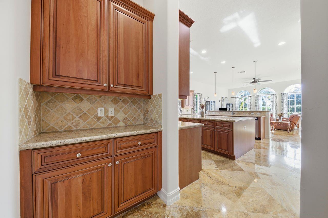 11144 NW 77th Pl Pl Parkland, FL 33076