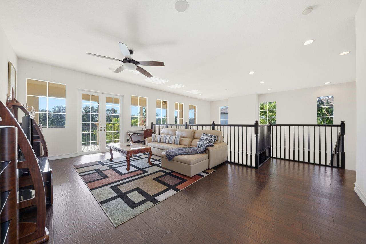 11144 NW 77th Pl Pl Parkland, FL 33076