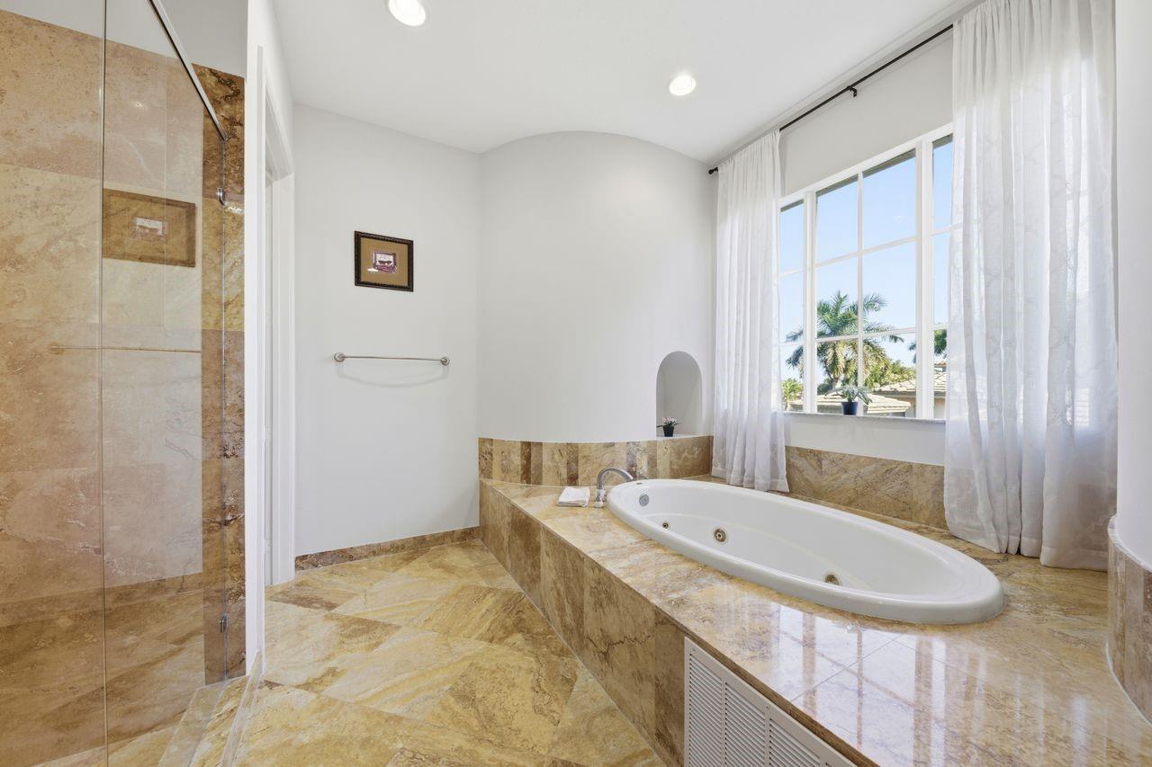 11144 NW 77th Pl Pl Parkland, FL 33076