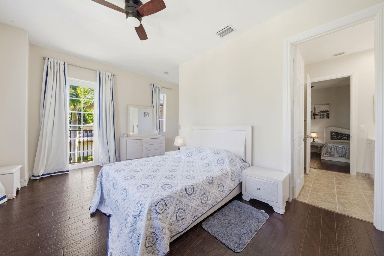 11144 NW 77th Pl Pl Parkland, FL 33076