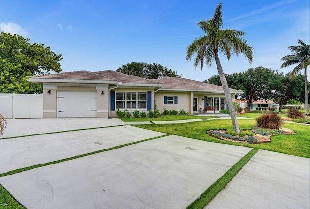 2622 NE 27th Lighthouse Point, FL 33064