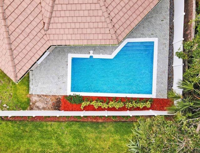 2622 NE 27th Lighthouse Point, FL 33064