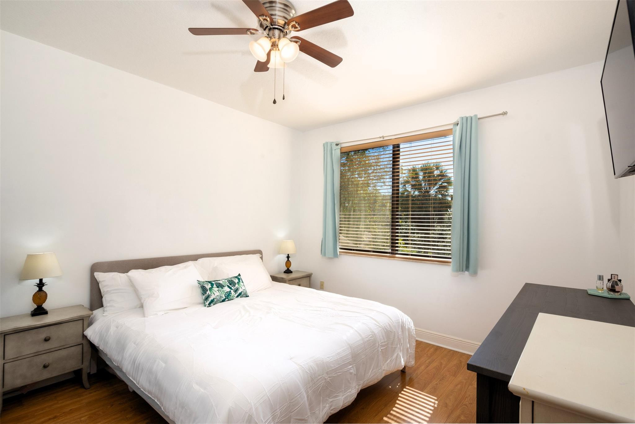 1638 SW 33rd Fort Lauderdale, FL 33315