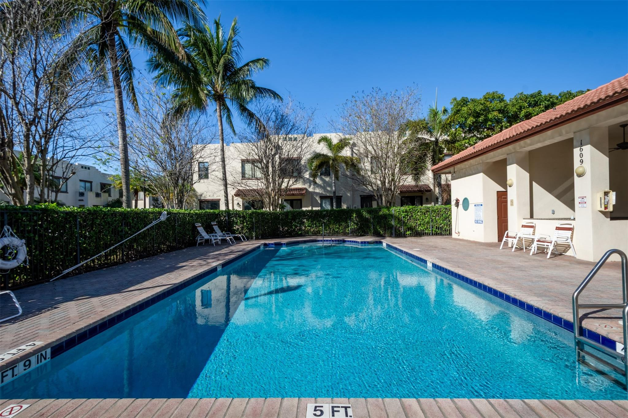 1638 SW 33rd Fort Lauderdale, FL 33315