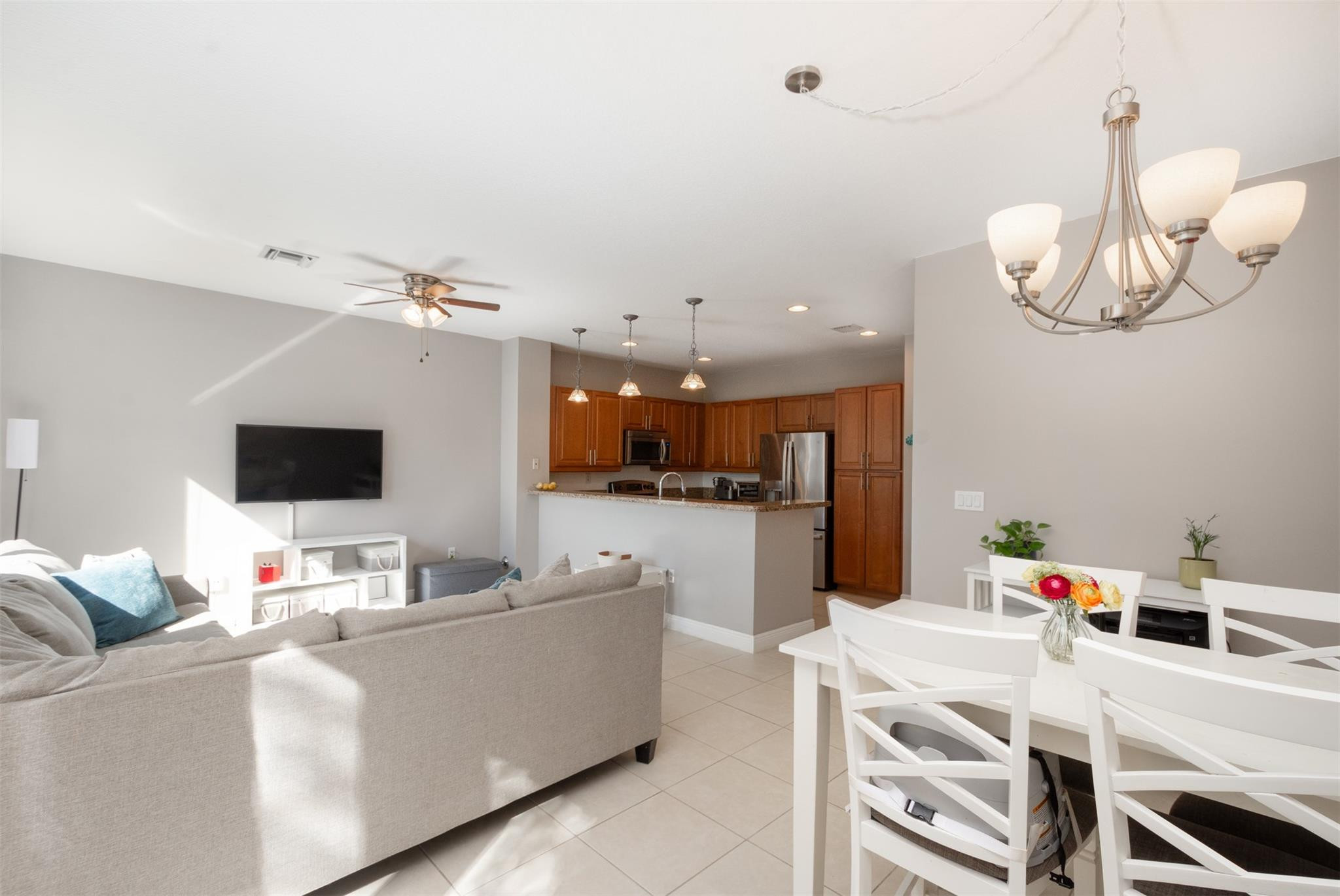 1638 SW 33rd Fort Lauderdale, FL 33315