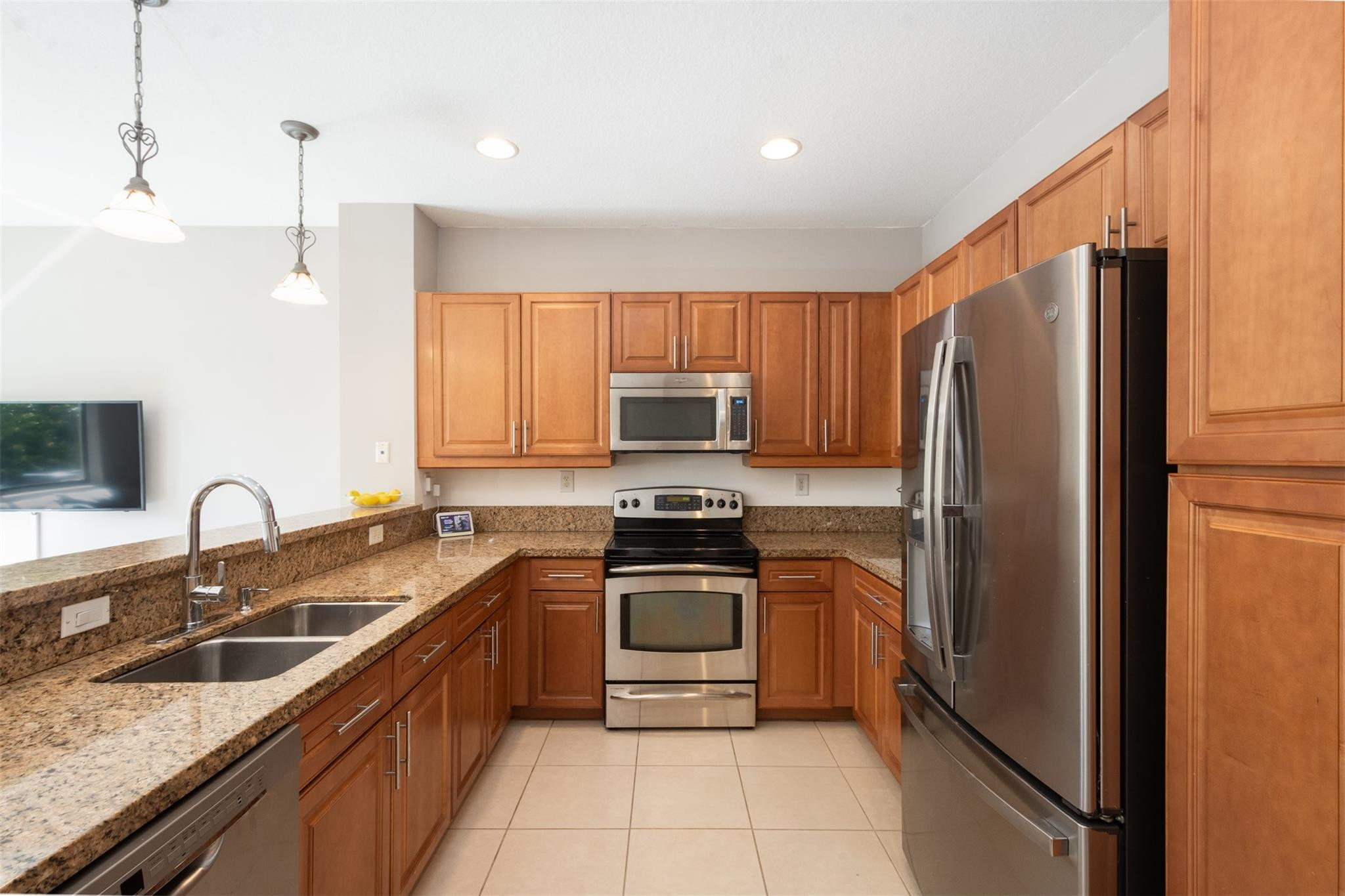 1638 SW 33rd Fort Lauderdale, FL 33315