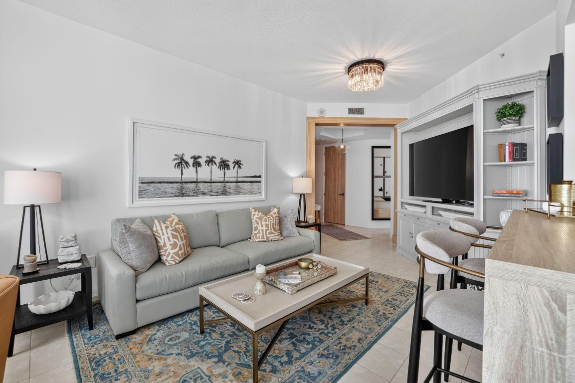 347 N New Riv #PH 6 Fort Lauderdale, FL 33301