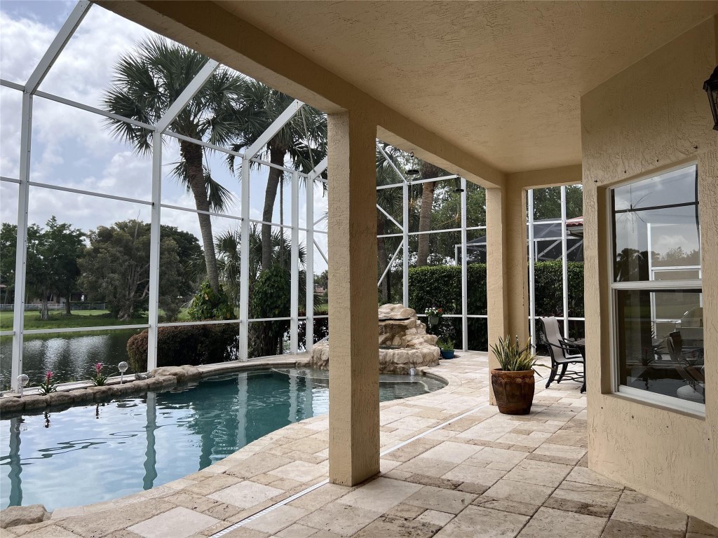 1423 SW 158th Pembroke Pines, FL 33027