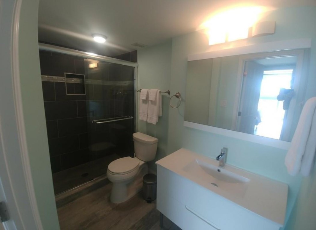 2655 Collins #602 Miami Beach, FL 33140