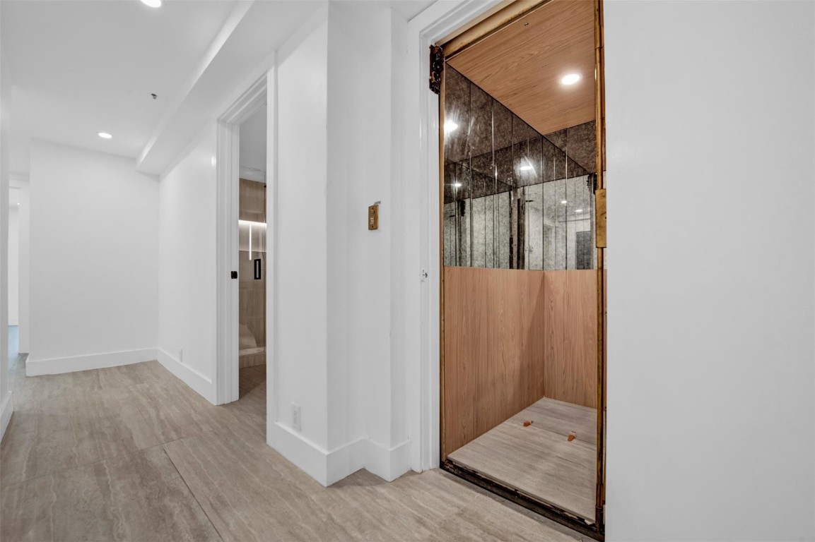 520 E Brickell Key #BH25 Miami, FL 33131