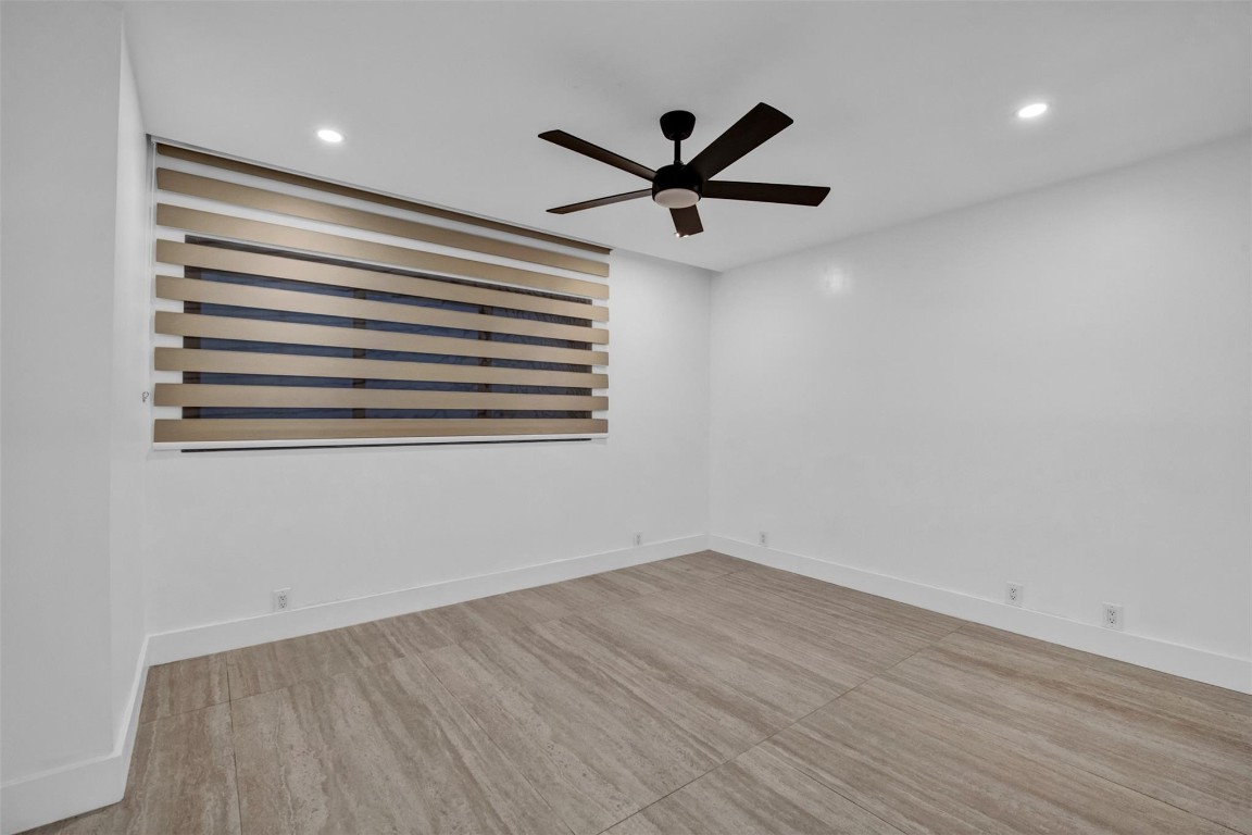 520 E Brickell Key #BH25 Miami, FL 33131