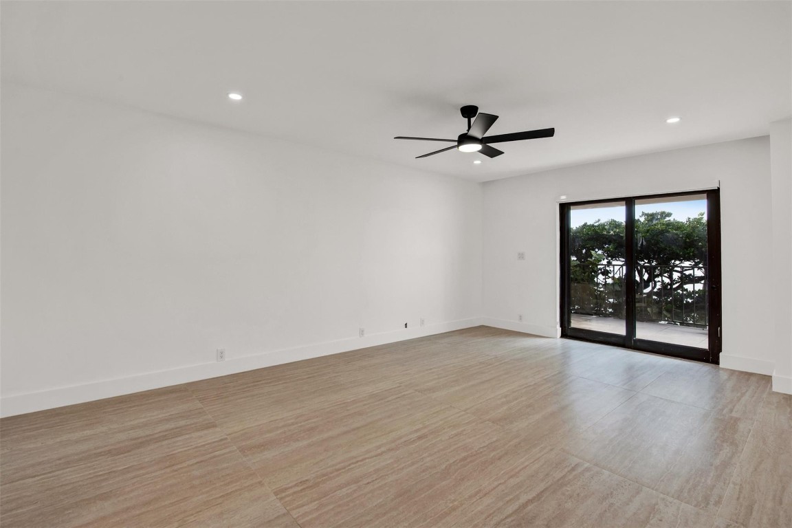 520 E Brickell Key #BH25 Miami, FL 33131