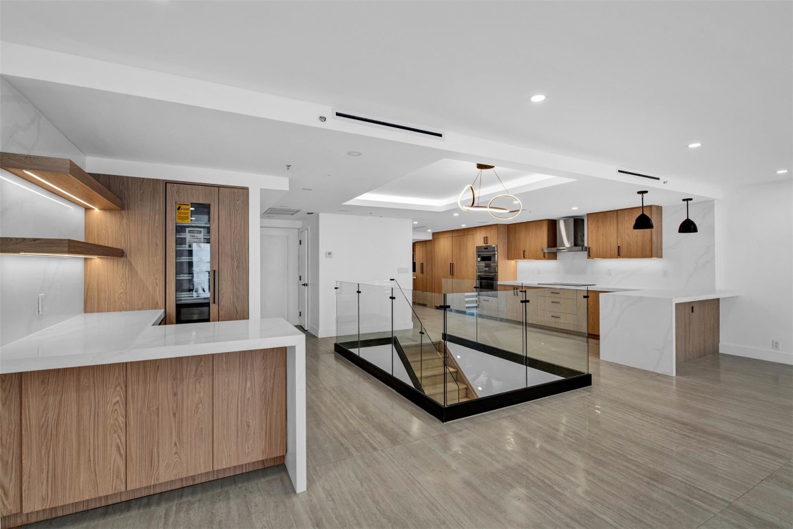 520 E Brickell Key #BH25 Miami, FL 33131