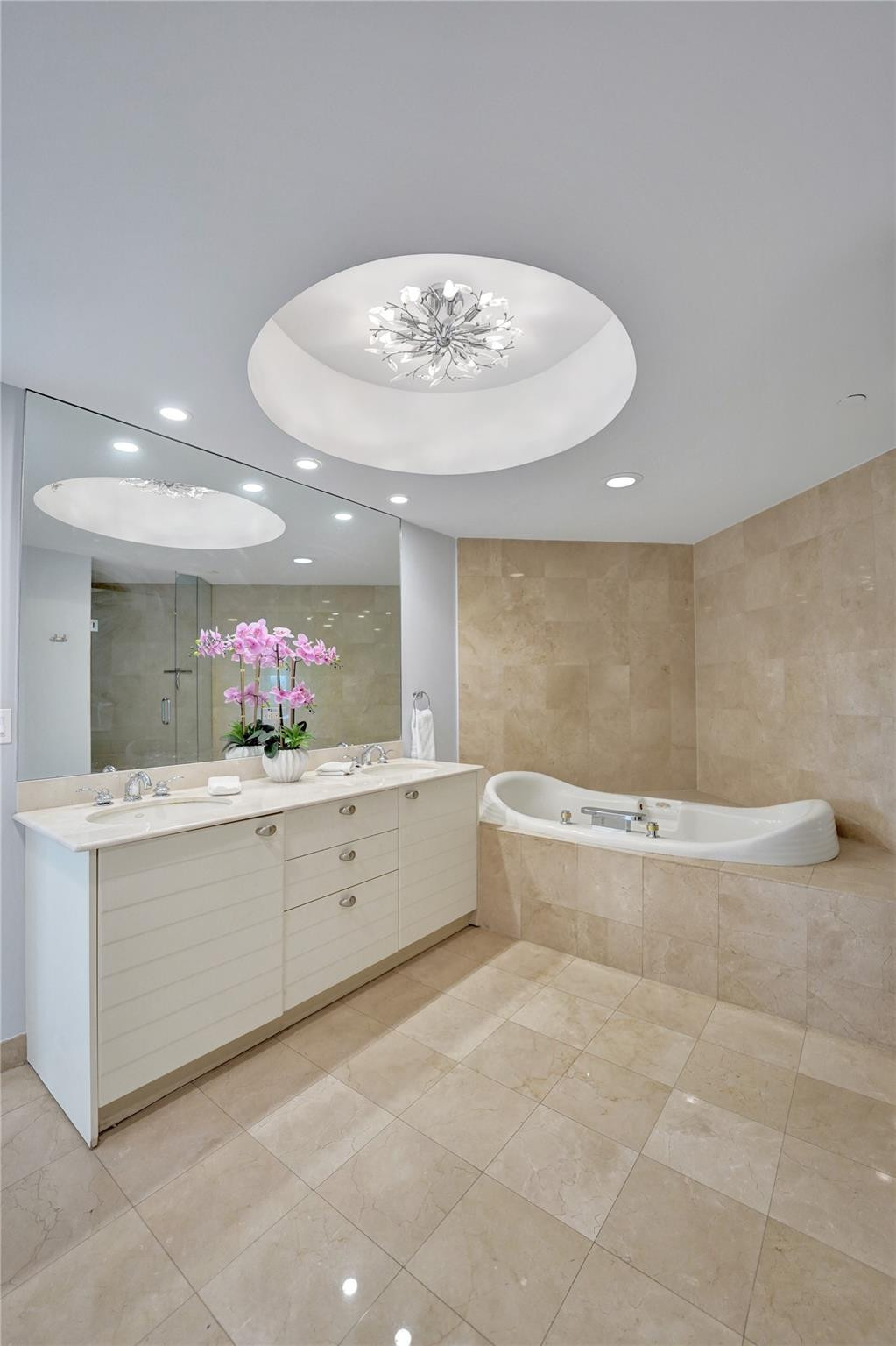 2845 NE 9th #601 Fort Lauderdale, FL 33304