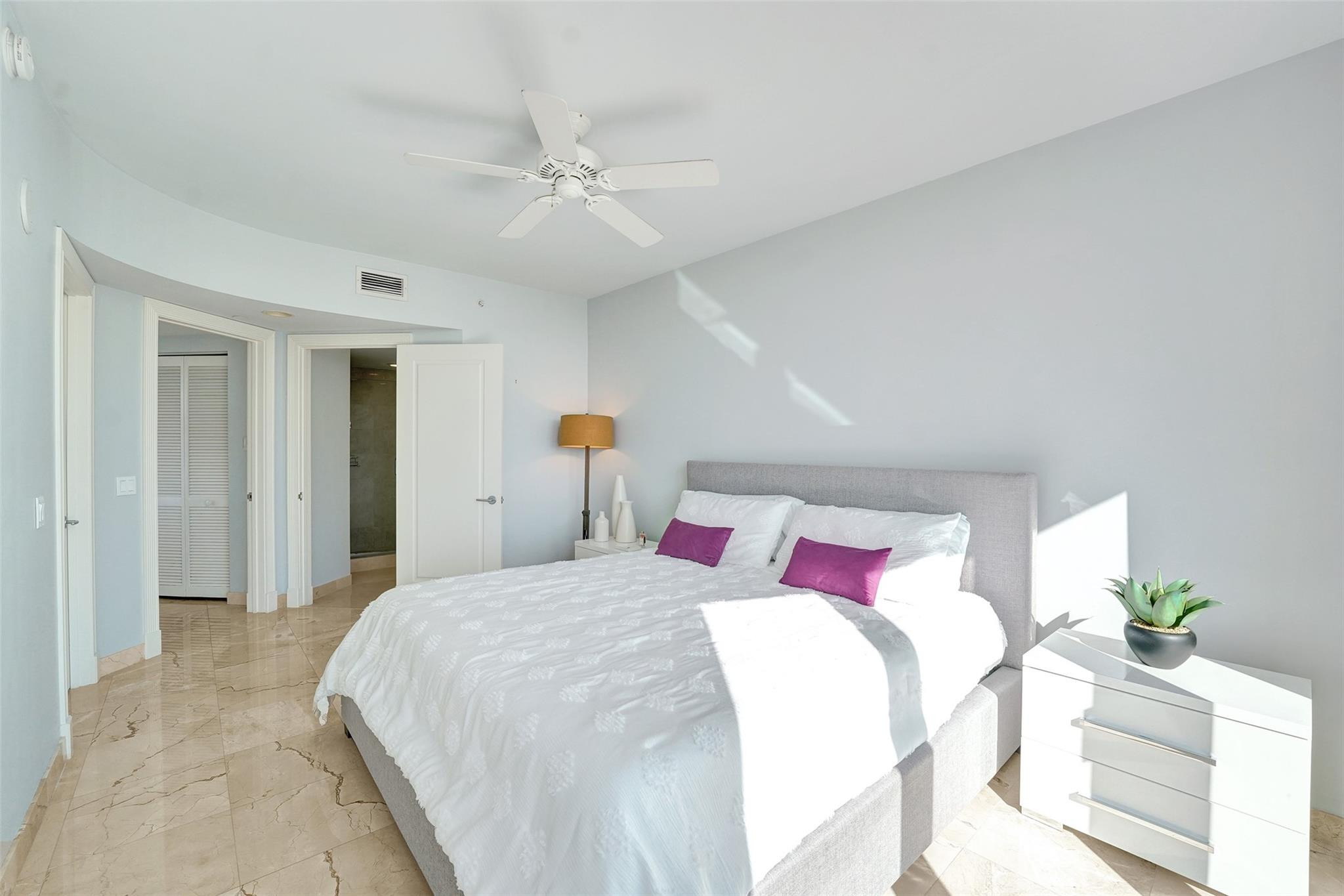 2845 NE 9th #601 Fort Lauderdale, FL 33304