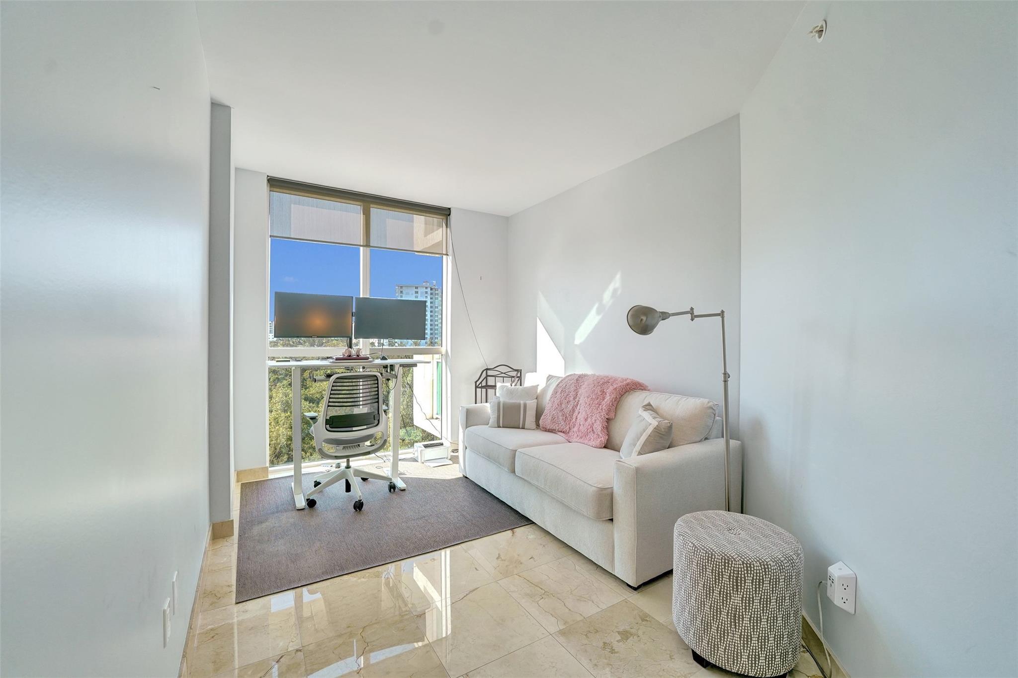 2845 NE 9th #601 Fort Lauderdale, FL 33304